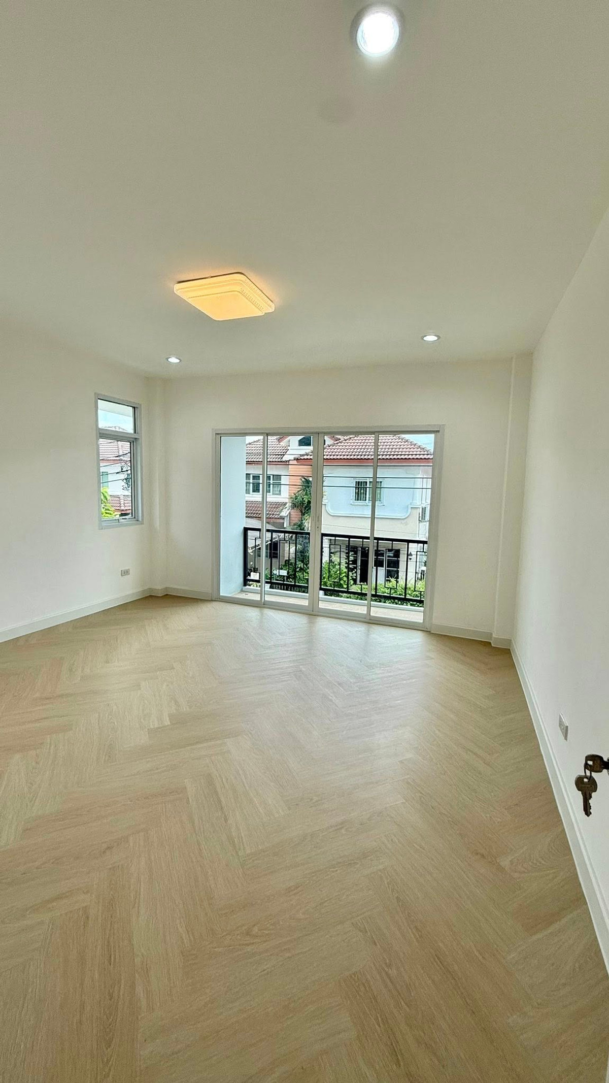 ขายบ้านลาดพร้าว101 แฮปปี้แลนด์ : หมู่บ้านวาสินี / 4 ห้องนอน (ขาย), Moo Baan Wasinee / 4 Bedrooms (FOR SALE) FAHS072