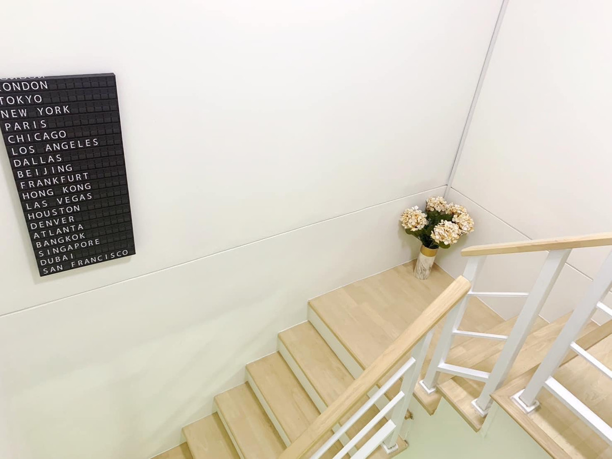 ให้เช่าทาวน์โฮมนวมินทร์ รามอินทรา : ทาวน์โฮม 2 ชั้น พร้อมเฟอร์นิเจอร์ ตกแต่งสวยงาม ให้เช่า ย่านรามอินทรา-สายไหม ใกล้ฟู้ดแลนด์ สายไหม เพียง 2.4 กม.