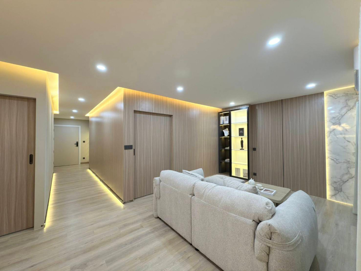 ขายคอนโดอ่อนนุช อุดมสุข : 2️94AGFF คอนโดห้องใหญ่    The Winning Tower – สุขุมวิท 71  