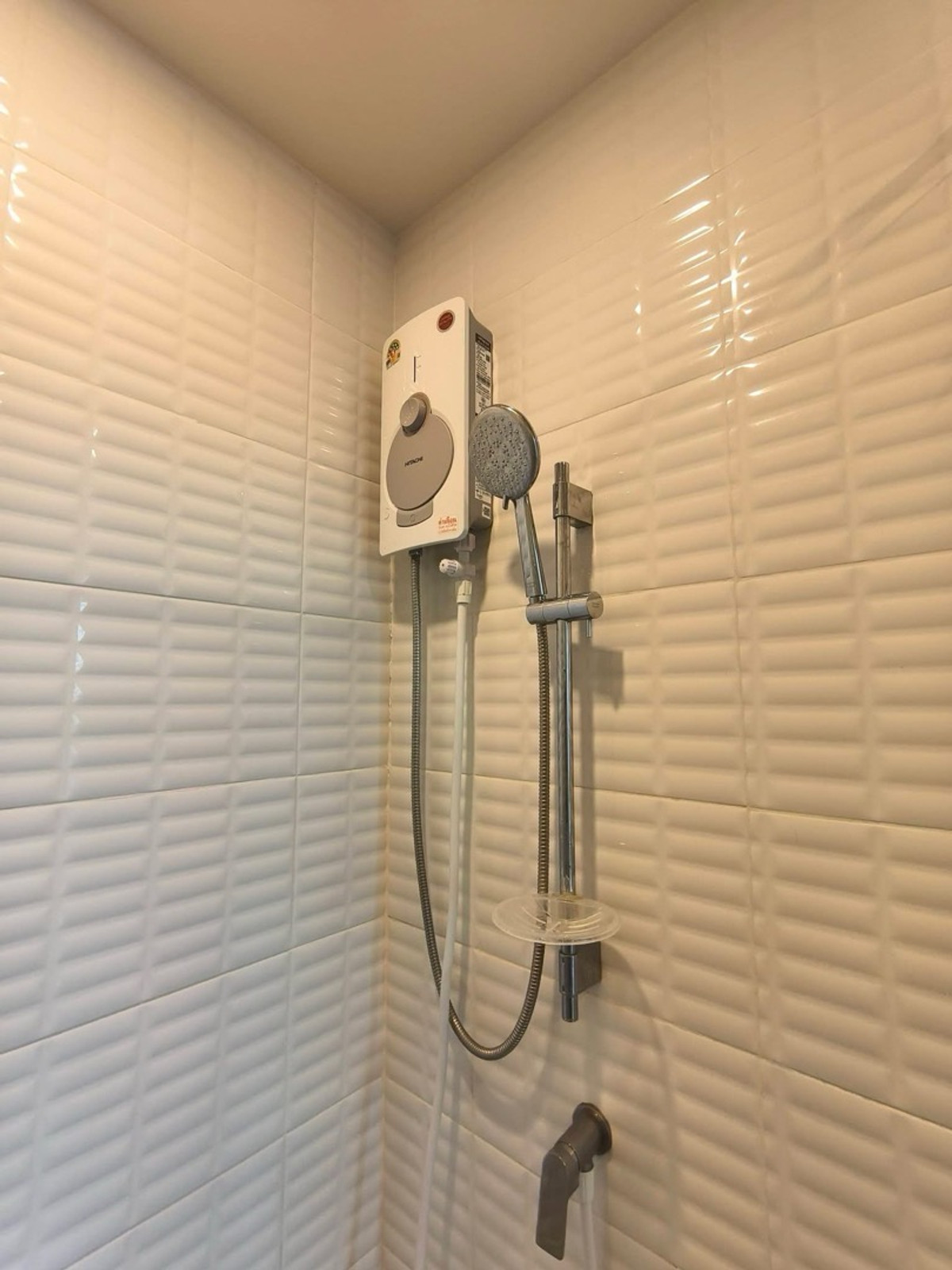 ให้เช่าคอนโดเกษตรศาสตร์ รัชโยธิน : 🔥🏙️ ลดราคาพิเศษ | ใกล้ ม.เกษตร + มีรถรับส่ง BTS | Chewathai Kaset-Nawamin 🚄💖