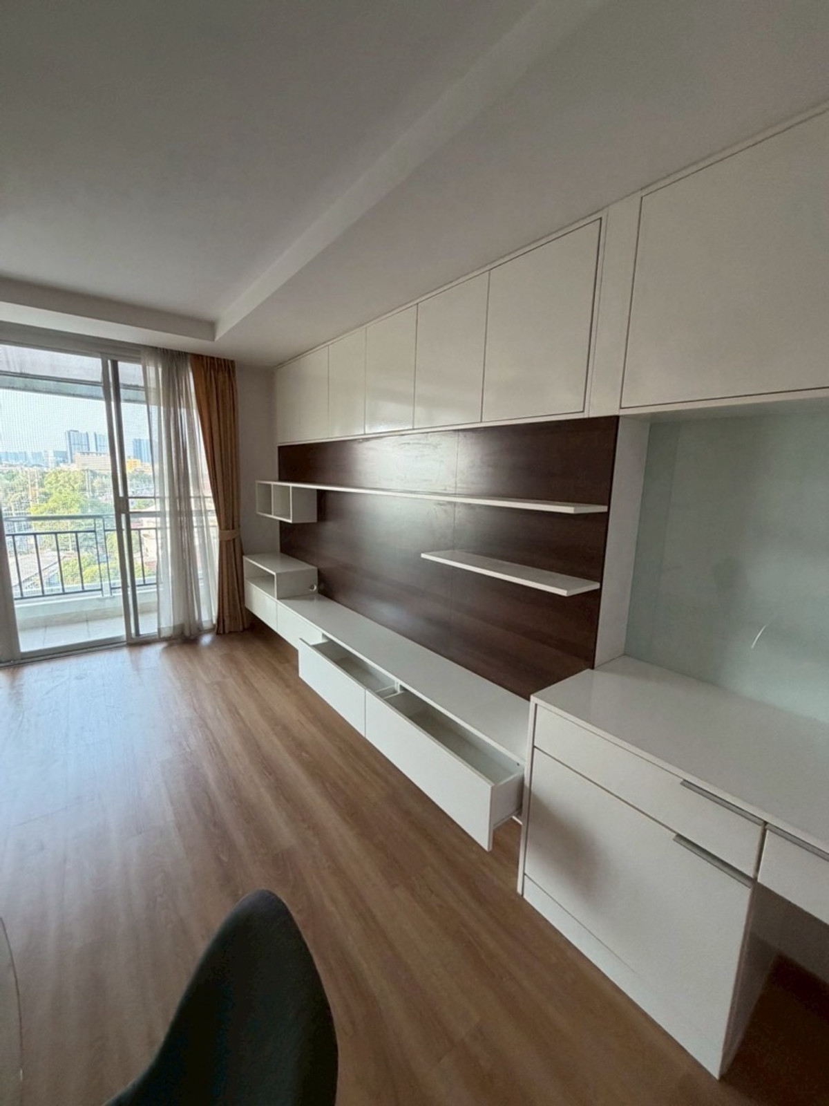 For RentCondoRama 8, Samsen, Ratchawat : Hot price for rent Baan Samsen (Baan Samsen) large room 76 sq m. 🔥🔥