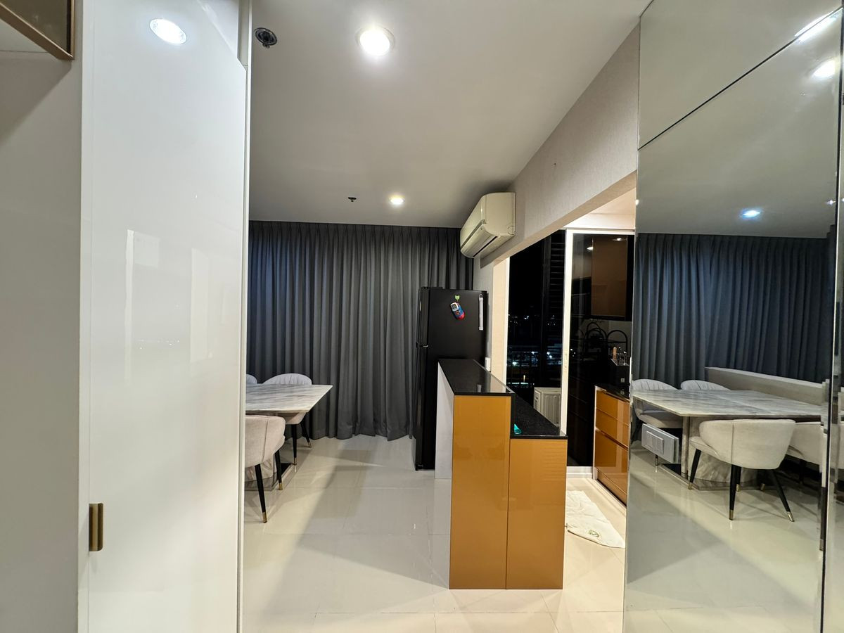 CondoOnnut, Udomsuk : Large room for rent, The Sky Sukhumvit, ready to move in. Call now --> 063-6165390