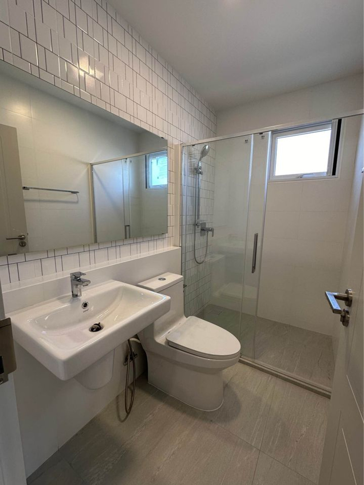 ให้เช่าบ้านบางนา แบริ่ง ลาซาล : ให้เช่า Villagio3 ศรีนครินทร์-บางนา  ( N1-1205 ) บ้านใหม่ทำเลดี ติดคลับเฮาส์ Villagio3 (New project) ตำแหน่งบ้านติดโซนใกล้ส่วนกลางในโครงการ , ทำเลสวย 