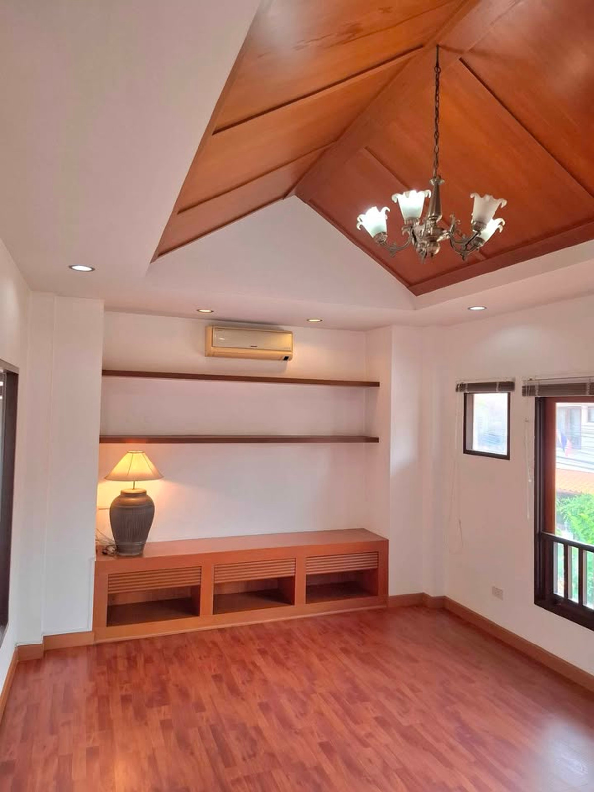 For RentHouseNonthaburi, Bang Yai, Bangbuathong : Single house Ratchapruek - Kanjana Bang Yai