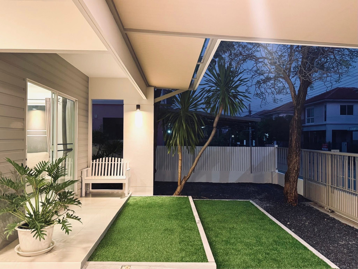 ขายบ้านนนทบุรี บางใหญ่ บางบัวทอง : ขายบ้านเดี่ยว พฤกษ์ลดาบางใหญ่ L&H 50 ตร.ว. แต่งใหม่ทิศใต้ ฟรีเฟอร์ฯ ฟรีโอน