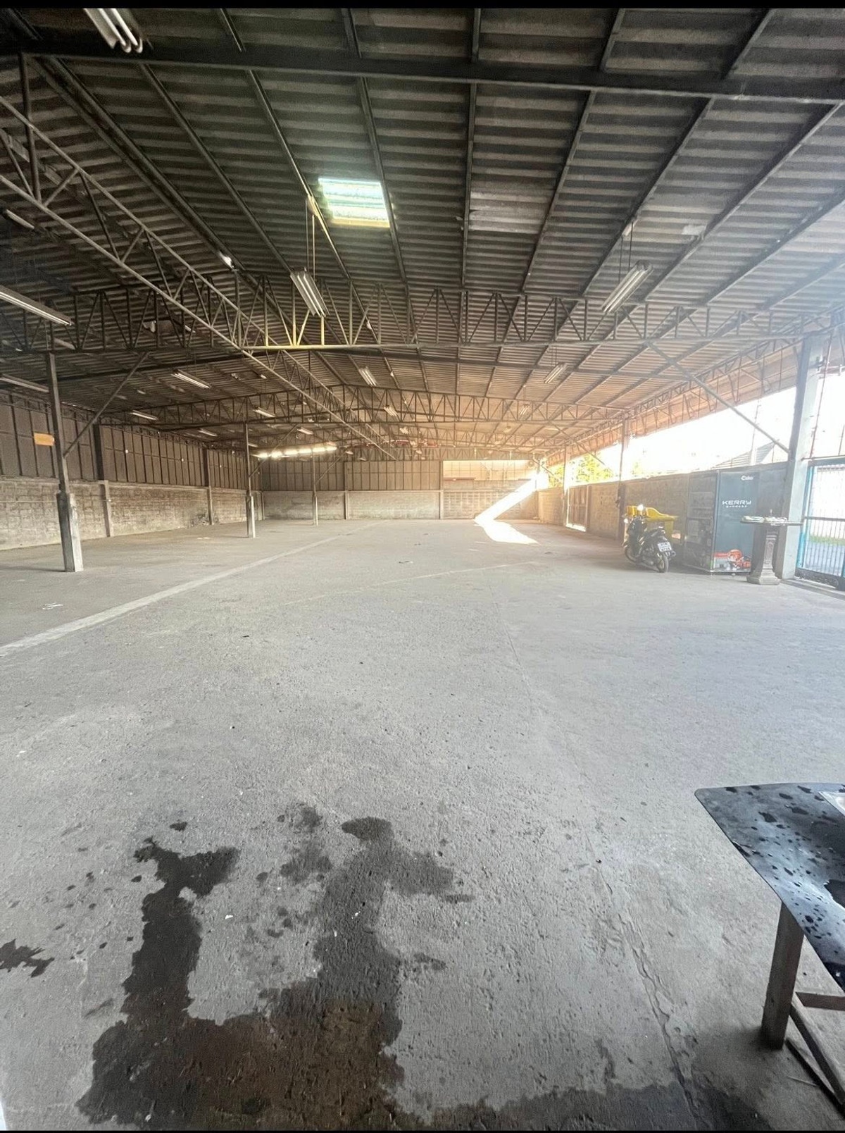 ให้เช่าโกดังแจ้งวัฒนะ เมืองทอง : ปล่อยเช่า 📦 โกดัง ออฟฟิศ ขนาด 800 ตรม ⛳ งามวงศ์วาน 53