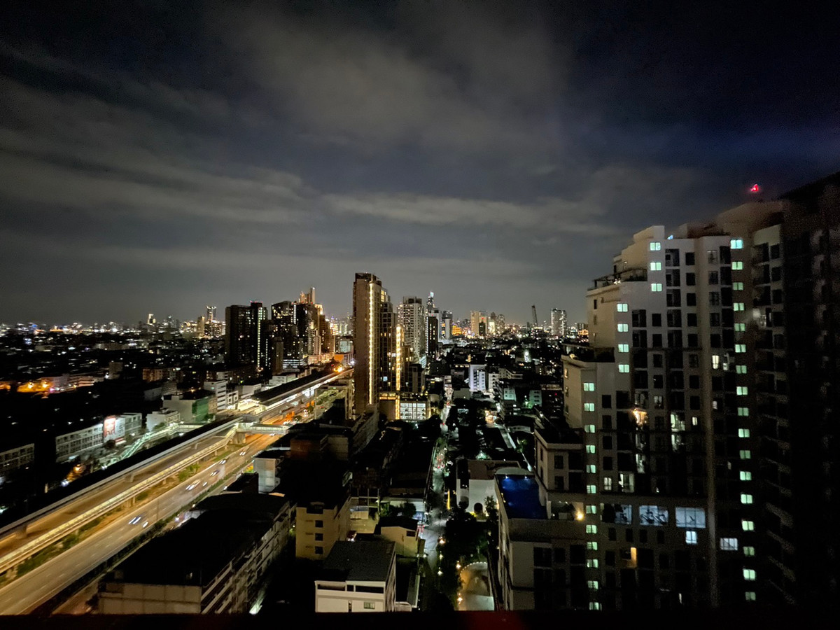 ให้เช่าคอนโดวงเวียนใหญ่ เจริญนคร : Teal Sathorn Taksin 2 ห้องนอน ติด bts วงเวียนใหญ่ ห้องสวยพร้อมให้เช่า 22,000/เดือน