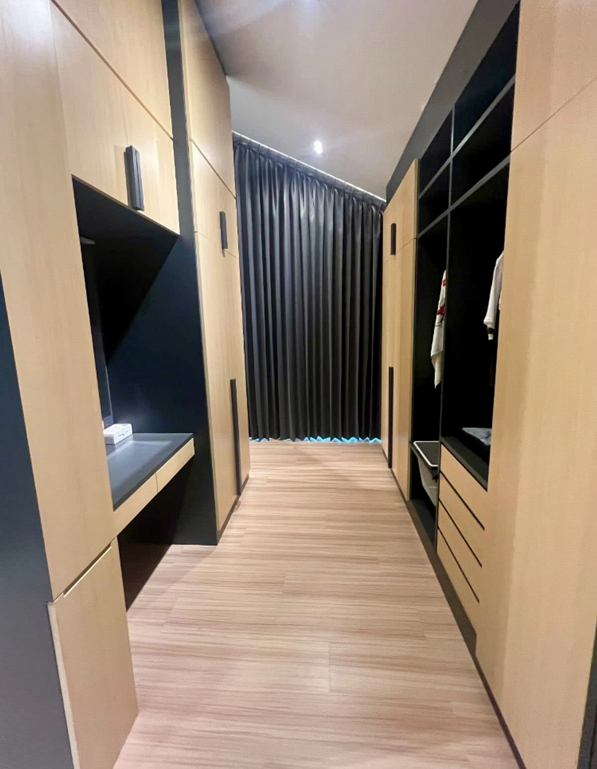 For RentHome OfficeOnnut, Udomsuk : HOF Sukhumvit 101/1 / 4-Story (FOR RENT) GNG039