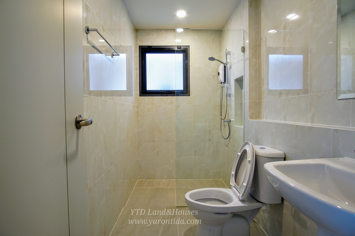 บ้านบางนา แบริ่ง ลาซาล : ขาย/ให้เช่า บ้านเดี่ยว โครงการ Centro บางนา L Size ติดเมกะ-บางนา 