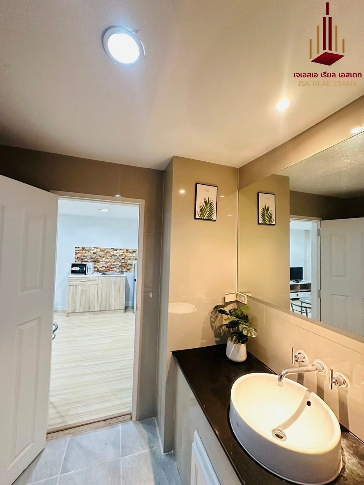 For RentCondoWongwianyai, Charoennakor : ✨ For Rent: The Plenary Sathorn Condo ✨ 💰 Only 15,000 THB/month