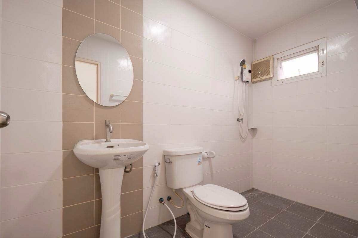 ให้เช่าทาวน์โฮมลาดพร้าว101 แฮปปี้แลนด์ : ให้เช่า Townhome บ้านบดินทร์ลาดพร้าว112 🌲🔆🔆 联排别墅出租，Baan Bodin Ladprao 112。