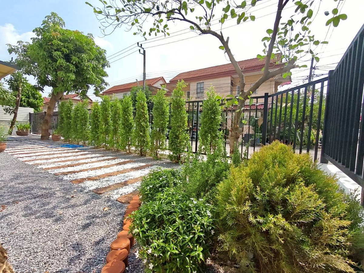 ขายบ้านนวมินทร์ รามอินทรา : ขายบ้านเดี่ยว 2 ชั้น #หมู่บ้านพนาสนธิ์การ์เด้นโฮม6 เนื้อที่ 76 ตารางวา 4 ห้องนอน 4 ห้องน้ำ  รีโนเวทใหม่ พร้อมอยู่ #แถมเฟอร์นิเจอร์ ใกล้รร.สาธิตพัฒนา ถนนหทัยราษฏร์ โรงเรียนขุมทอง รพ.สินแพทย์