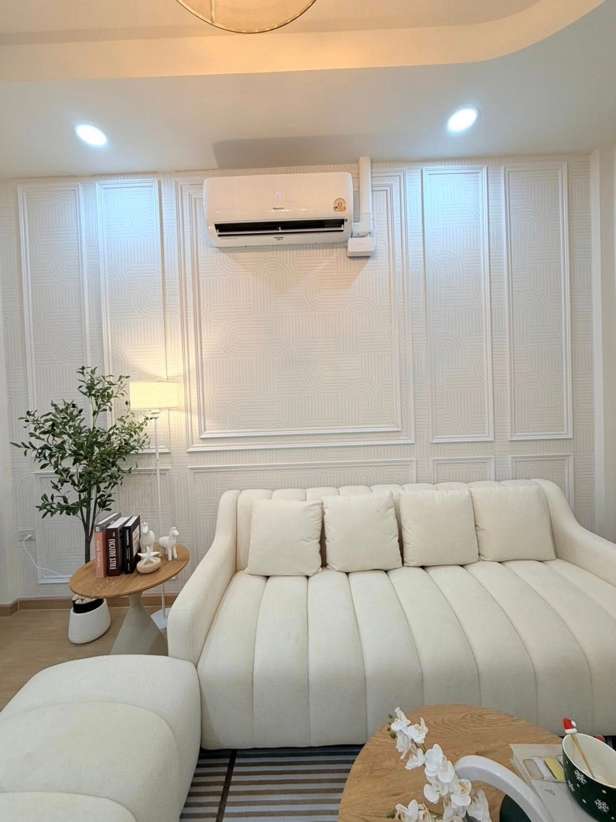 For SaleTownhomePattaya, Bangsaen, Chonburi : Chokchai Village 4 / 2 Bedrooms (FOR SALE) BEWN143