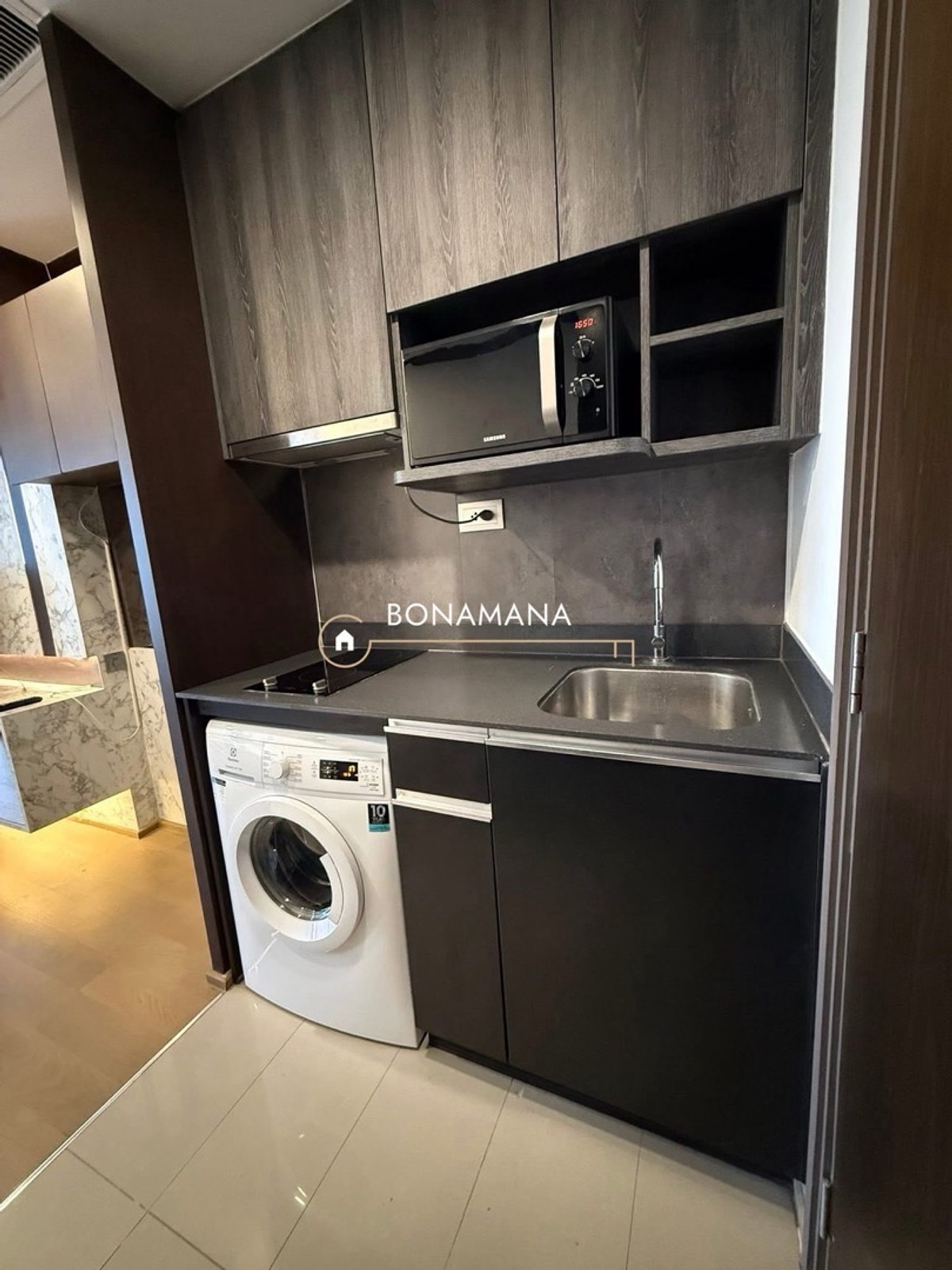 ให้เช่าคอนโดสยาม จุฬา สามย่าน : ให้เช่า Ashton Chula Silom [แอชตัน จุฬา-สีลม] Luxury Condo (MRT สามย่าน 180m)