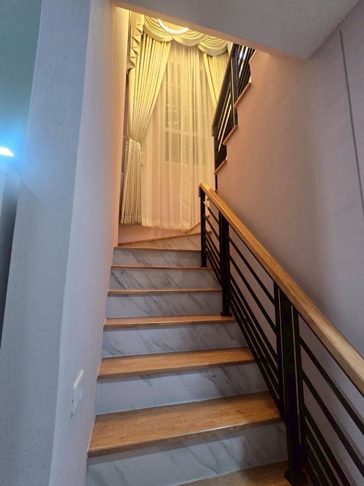 ให้เช่าบางแค เพชรเกษม : 🏡✨ บ้านให้เช่า โครงการ Golden Neo 2 บางแค ทำเลศักยภาพ ใกล้ MRT ✨🏡