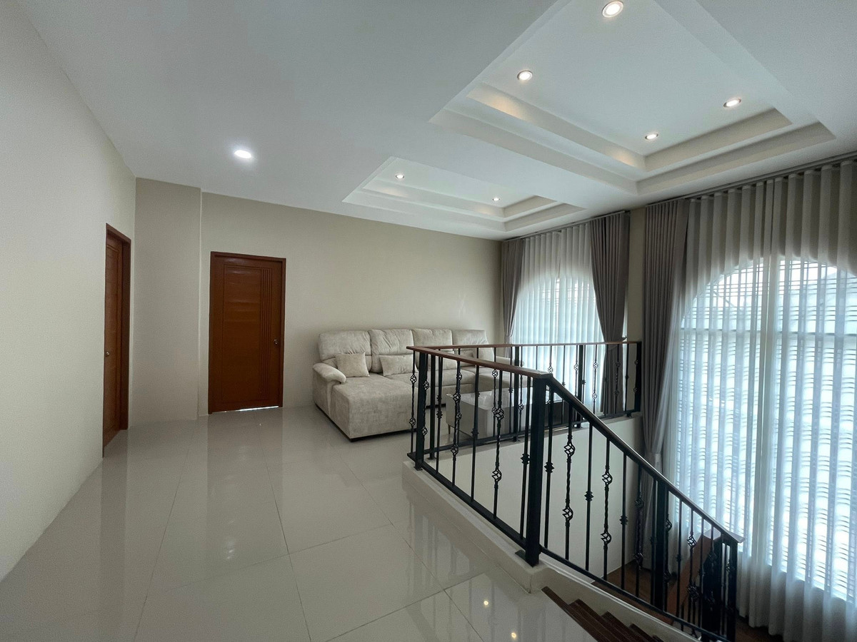 ให้เช่าบ้านนวมินทร์ รามอินทรา : ᚱ ให้เช่า บ้านเดี่ยว 🔥5 ห้องนอน 1 ห้องแม่บ้าน🔥 บ้านสวนเนรมิตร (ออเงิน-รามอินทรา) 320 ตร.ม. ที่จอดรถ 6 คัน ✅ สระว่ายน้ำส่วนตัว