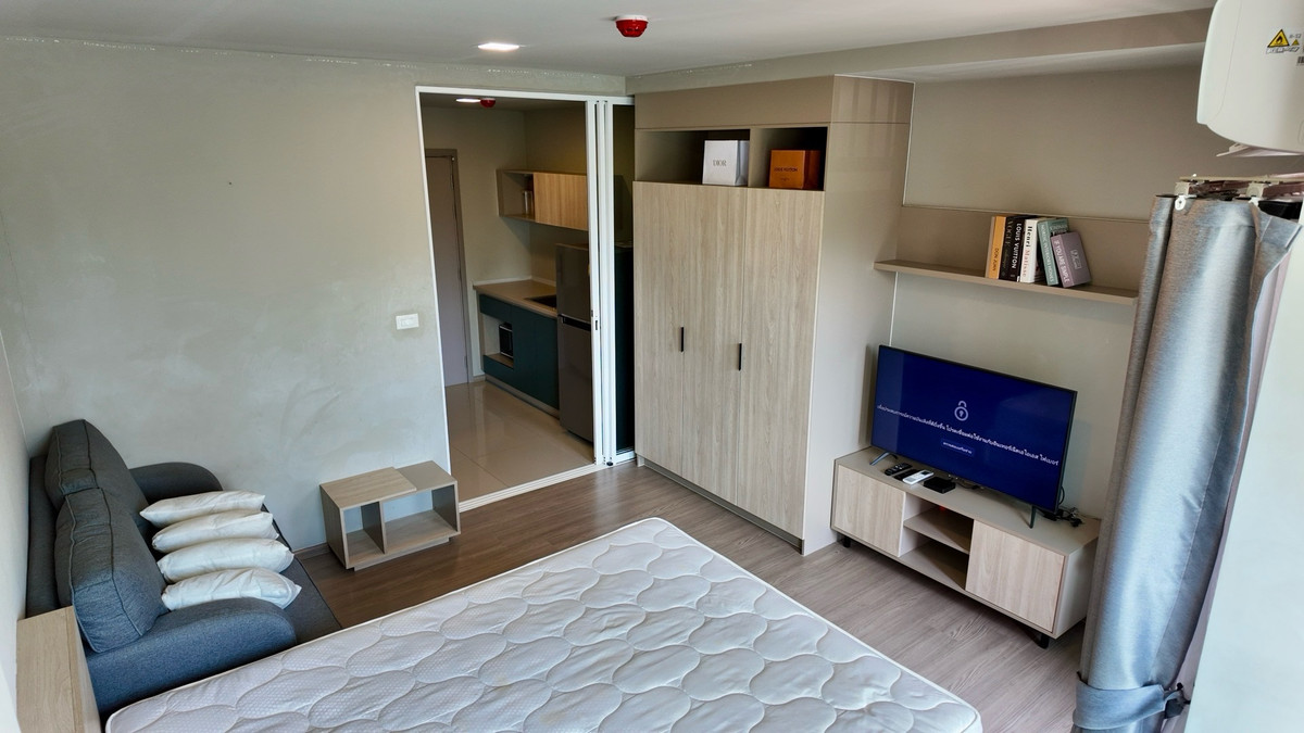 For RentCondoPinklao, Charansanitwong : For rent, D Condo Phana 28 SQM, you will receive a convenient, clean, fully furnished room with electrical appliances.