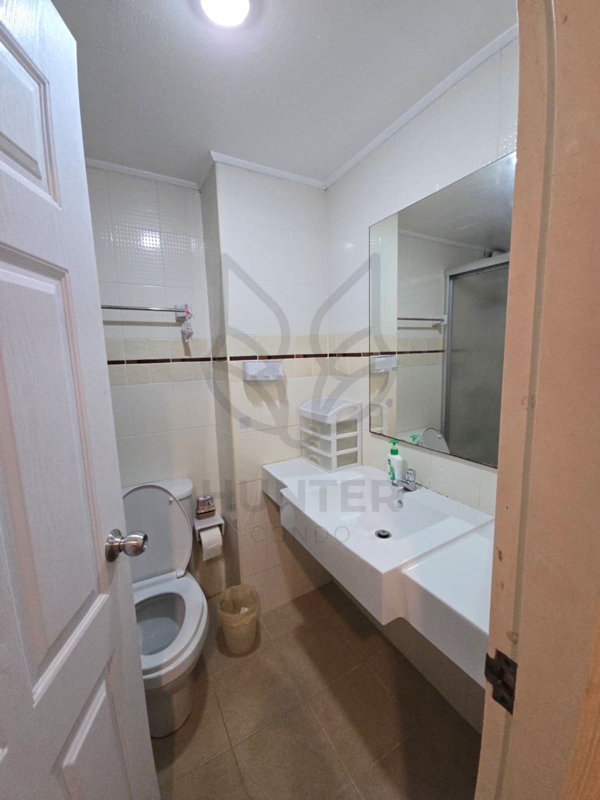 For RentCondoRatchadapisek, Huaikwang, Suttisan : 🦊HunterCondo🦊 Lumpini Ville Cultural Center🟡🟣near MRT Huai Khwang 1.5 km.