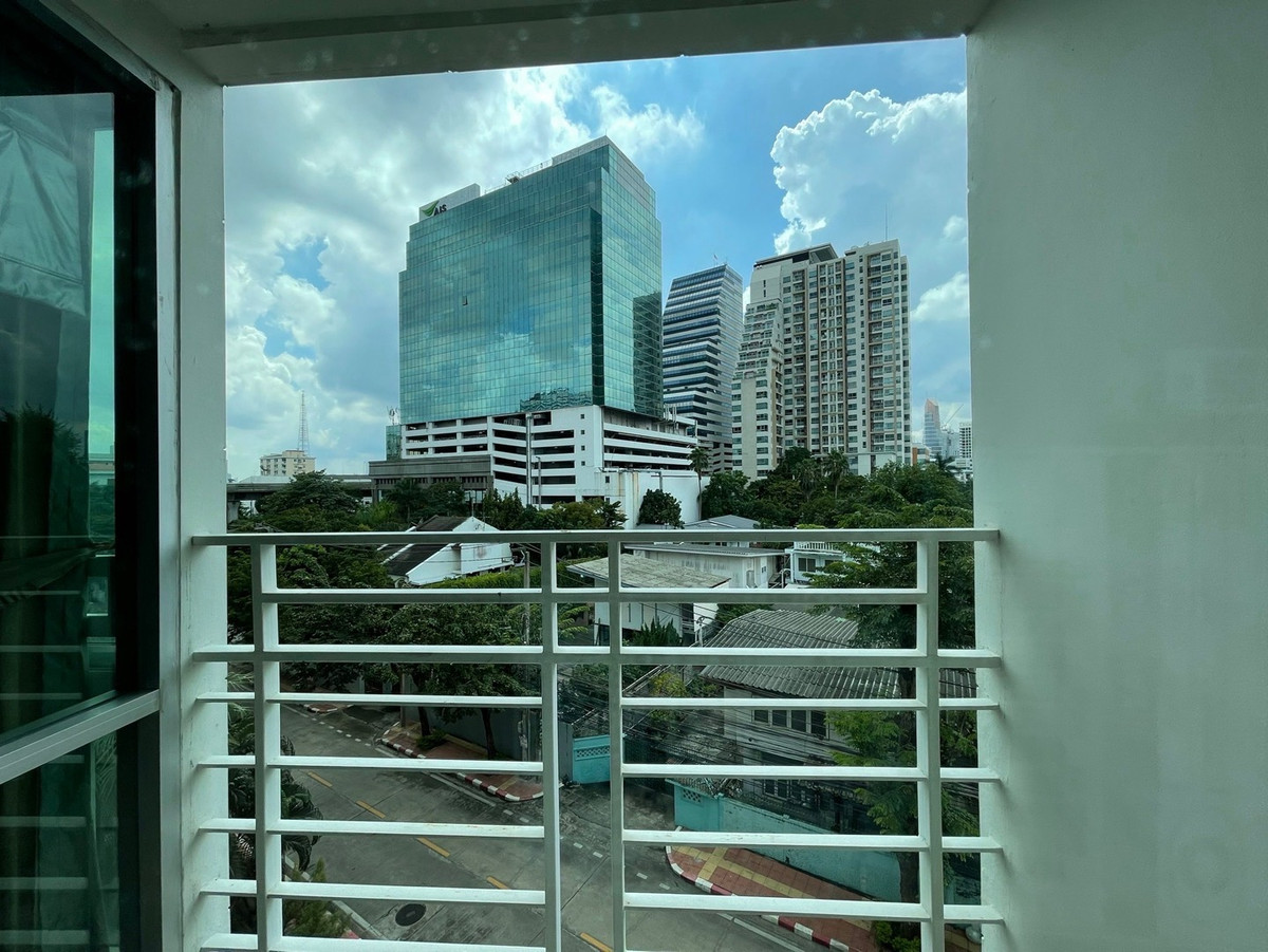 For SaleCondoAri,Anusaowaree : ⚡️FlashDeal⚡️HarmonyLivingPhahon11 (94sqm.) 2bed2bath 🔥8.99Mb Corner room next to the pool, private 📲092-6289149