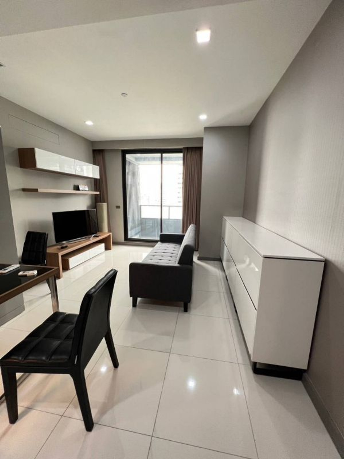 ขายคอนโดสีลม ศาลาแดง บางรัก : 🏢 ขายคอนโด : M Silom (เอ็ม สีลม)  รหัสทรัพย์ | 📌LNP-C12655