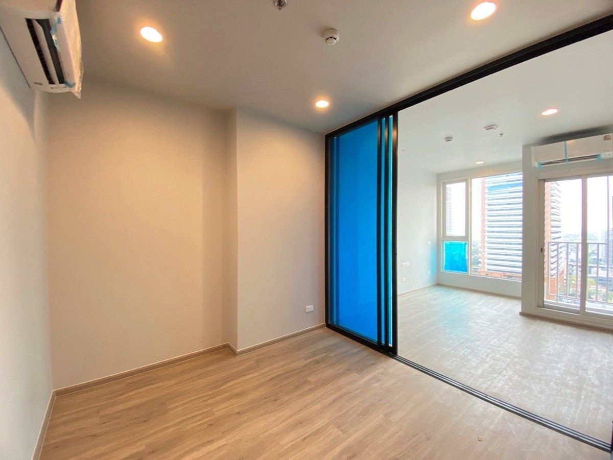 For SaleCondoSukhumvit, Asoke, Thonglor : Condominium for sale Culture Thonglor, 18th floor, new condo, near BTS Thonglor, only 250 meters (N.2050)