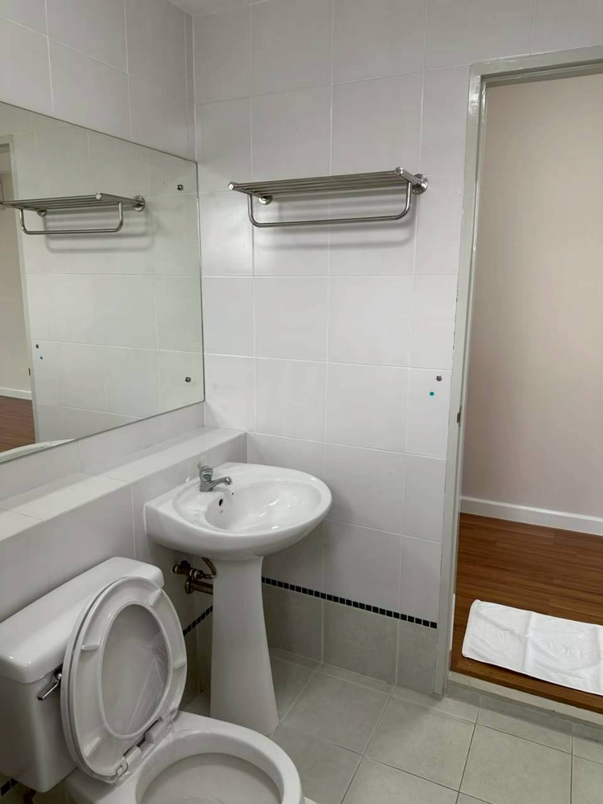 ให้เช่าบ้านบางแค เพชรเกษม : เช่าบ้านเดี่ยว 2 ชั้น | 3 ห้องนอน 3 ห้องน้ำ  หมู่บ้านนันทวัน สาธร ราชพฤกษ์