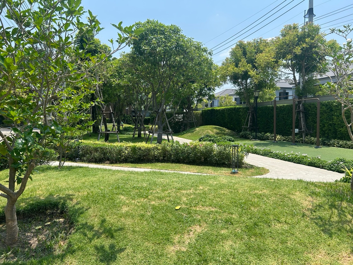 ให้เช่าทาวน์โฮมอ่อนนุช อุดมสุข : Baan Klang Muang Srinakarin -Onnut 