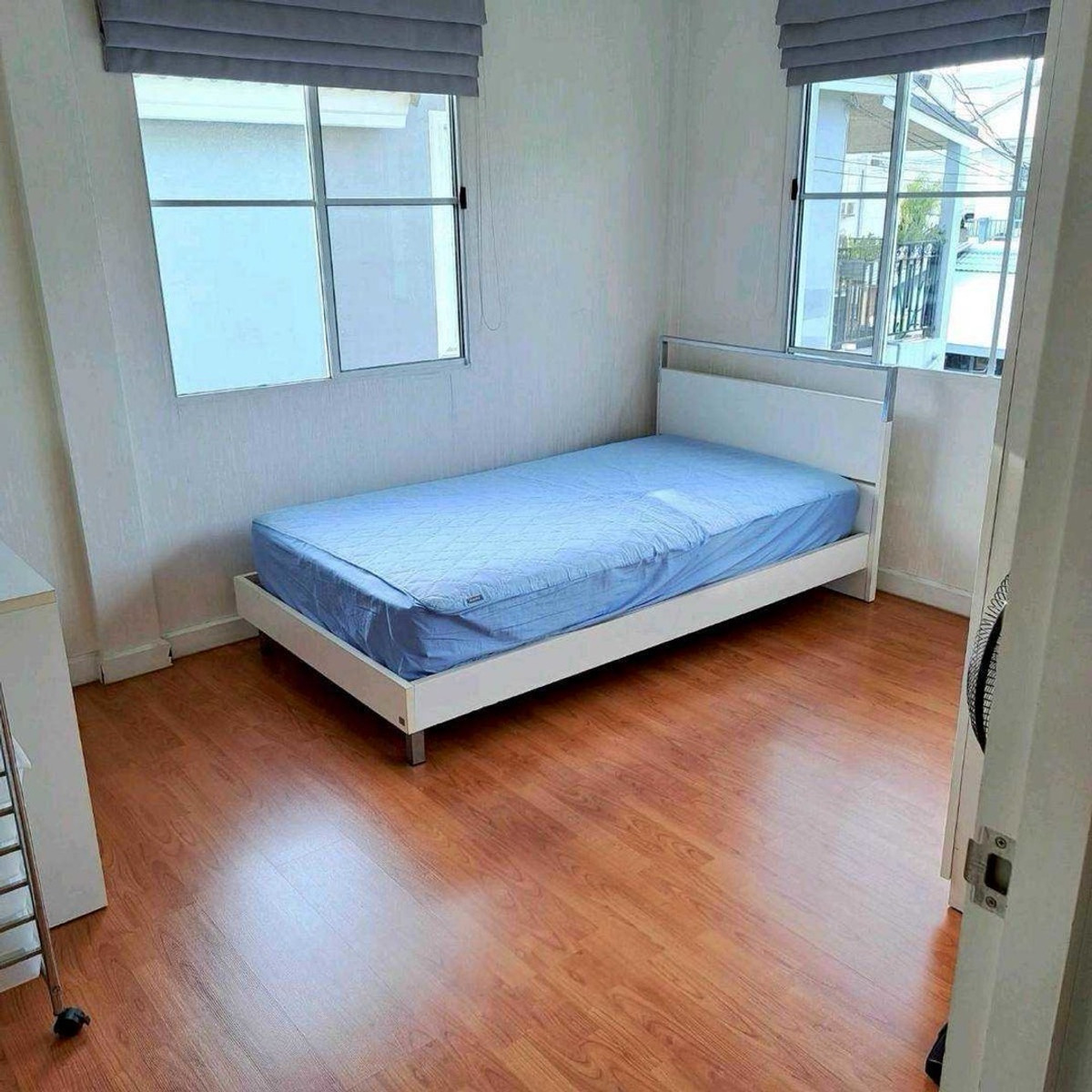 For RentHouseSeri Thai, Ramkhamhaeng Nida : Single House for Rent, Manthana Onnut-Wongwan 🚇🚝🌏