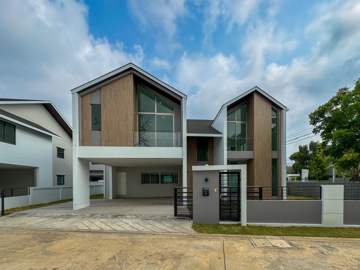 ขายบ้านบางนา แบริ่ง ลาซาล : ขายบ้านเดี่ยว Nirvana Element Bangna : เนอวานา เอเลเมนท์ บางนา