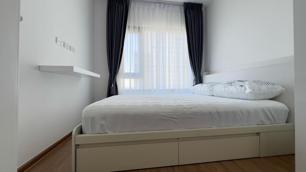 คอนโดรามคำแหง หัวหมาก : ห้องมุมวิวสระและรถไฟฟ้าแอดไลน์สอบถามเพิ่มเติม