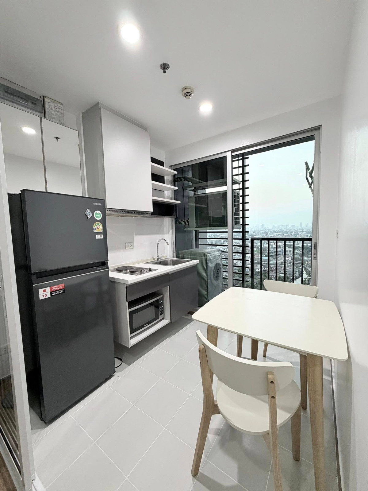For RentCondoOnnut, Udomsuk : 🔥 For rent The Base Sukhumvit 77 (The Base Sukhumvit 77) 🔥 📍 near BTS On Nut 🚆 Sukhumvit 77 location, convenient travel.