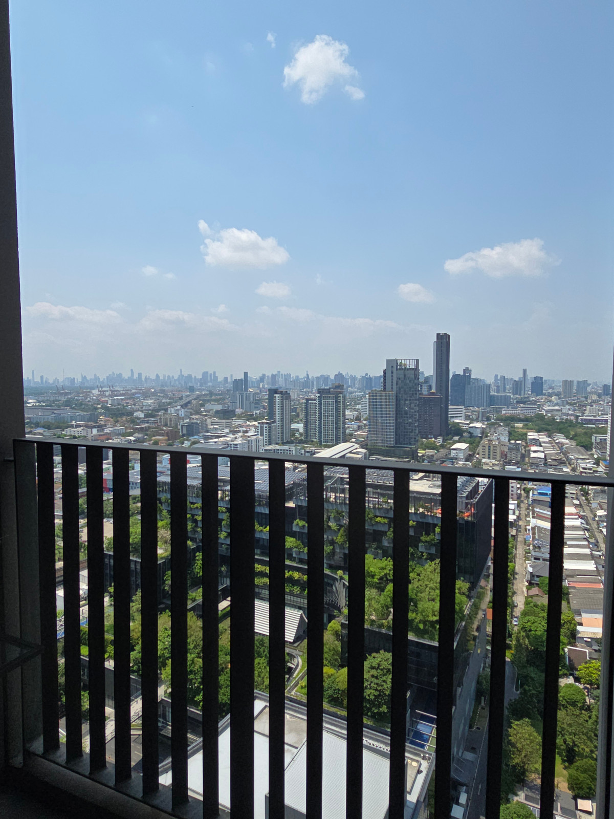 For RentCondoOnnut, Udomsuk : For rent: Whizdom Essence