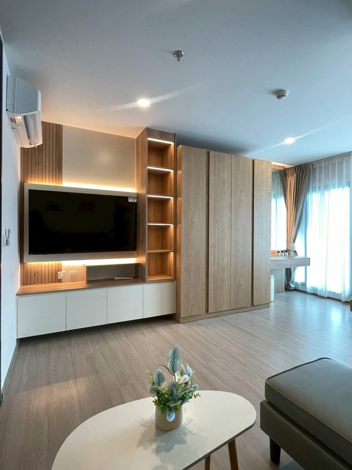 For RentCondoKhlongtoei, Kluaynamthai : 🔥🔥 New room, first hand! Fully furnished, ready to move in 🔥🔥 💥 For rent only 18,000 baht/month 💥