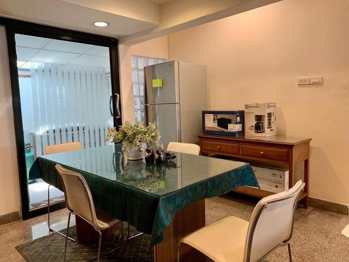 ให้เช่าบ้านพัฒนาการ ศรีนครินทร์ : RH034226 Detached house 3-beds for rent at Krung Thep Kritha area close to Airport Link Ban Thap Chang