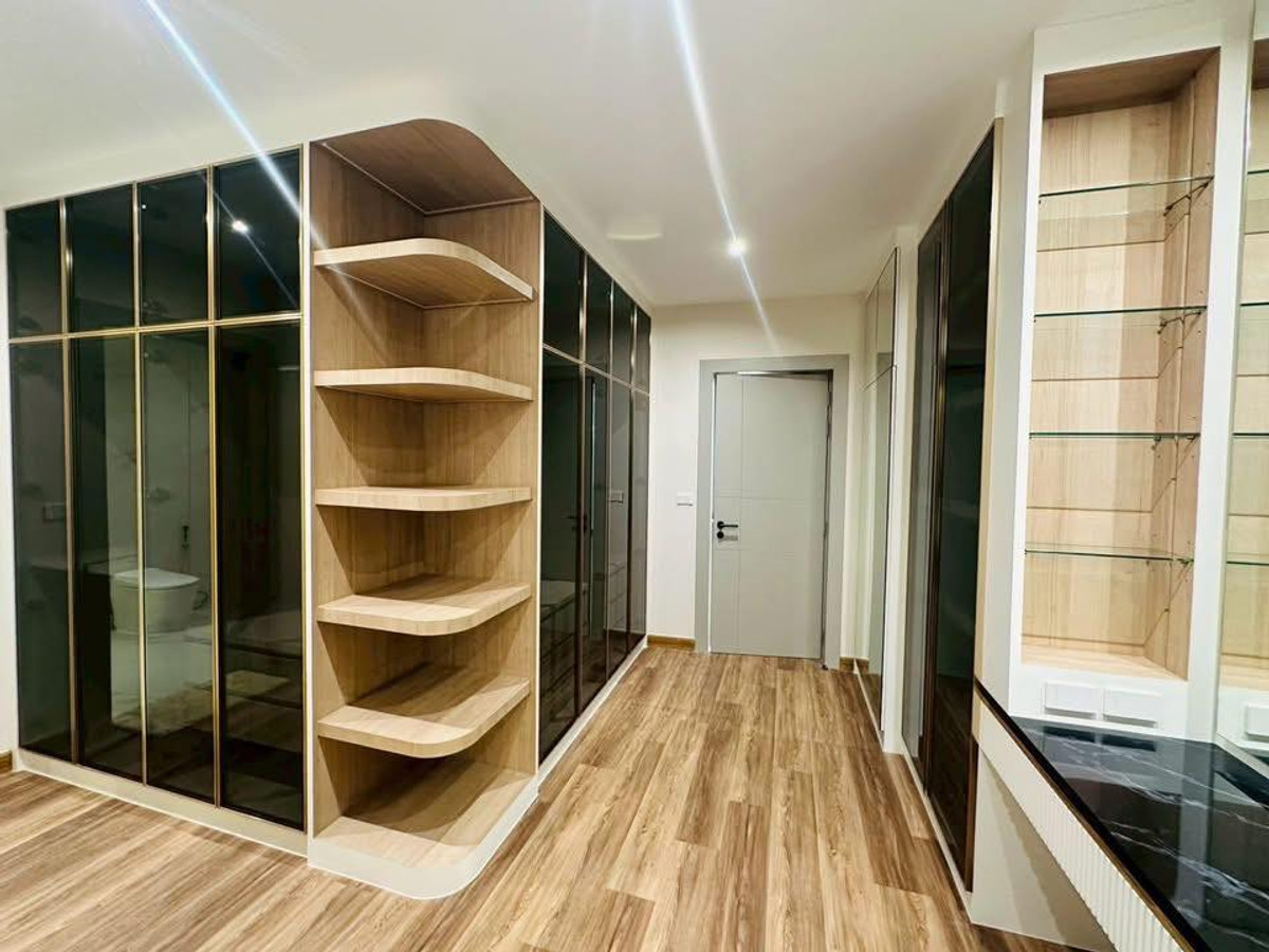 For RentPattaya, Bangsaen, Chonburi : Luxurious pool villa house for rent Near Jomtien Beach, Pattaya