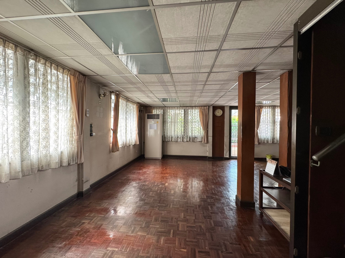 ให้เช่าบ้านสาทร นราธิวาส : ให้เช่า📍บ้านเดี่ยวทำธุรกิจ จาก BTS ช่องนนทรี 1.1 km จากถนนนราธิวาสเพียง 280m