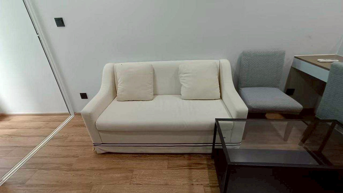 ให้เช่าคอนโดสาทร นราธิวาส : 🏙️ ปล่อยเช่า Maestro 01 Sathorn - Yenakat | ห้องสวย โทนอบอุ่น เลี้ยงสัตว์ได้! 🐶🐱 ทำเลสาทร-เย็นอากาศ ใกล้เมือง แต่ได้ความสงบ เป็นส่วนตัว 🌿✨