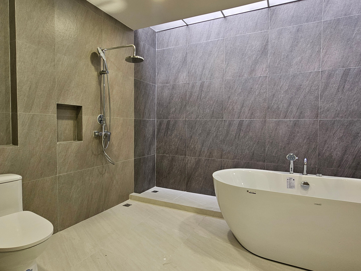 ขายทาวน์โฮมลาดพร้าว เซ็นทรัลลาดพร้าว : 🚩[ด่วน ! มีเพียงหลังเดียว] ทาวน์โฮม พหลโยธิน 23 รีโนเวทใหม่ ใกล้เซ็นทรัลลาดพร้าว และ BTS พหลฯ 24 ลดราคา 1 ล้านบาท พร้อมฟรีโอน นัดหมายเข้าชมโทร 095-424-3656 หรือแอด LINE จากเบอร์โทร