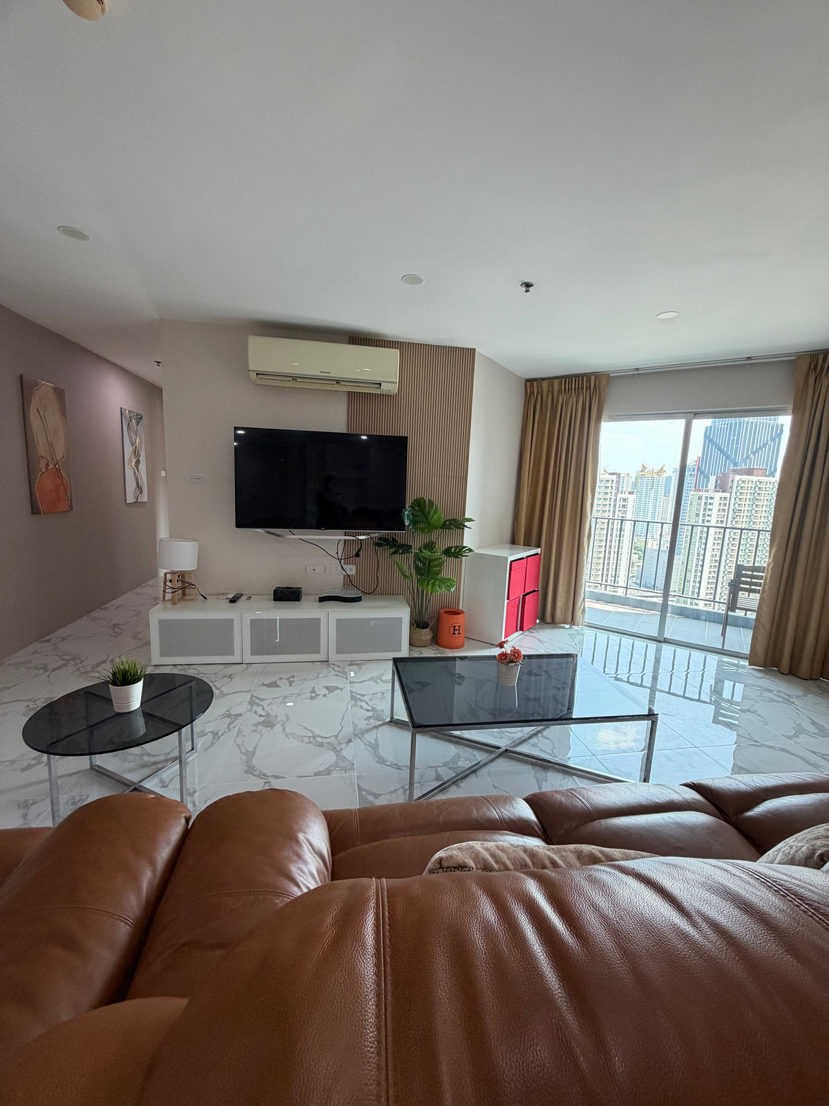 ให้เช่าคอนโดพระราม 9 เพชรบุรีตัดใหม่ RCA : 🌟Belle grand rama 9 condominium for sale (Mrt Rama 9)