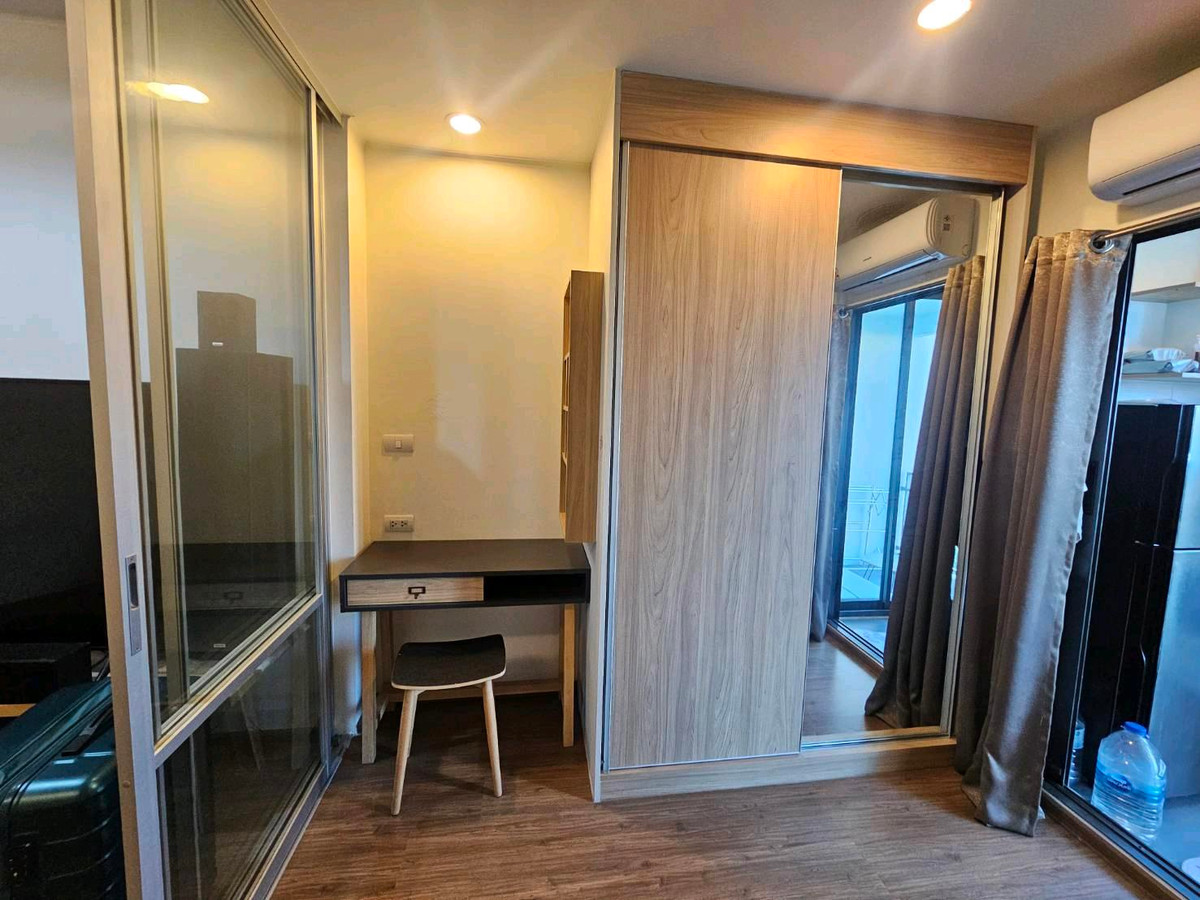 ให้เช่าคอนโดพระราม 3 สาธุประดิษฐ์ : ห้องใหม่ ไม่เคยปล่อยเช่าเลย เช่า 1 ห้องนอน 1 ห้องน้ำ ยู ดีไลท์ เรสซิเดนซ์ ริเวอร์ฟรอนท์ พระราม 3 