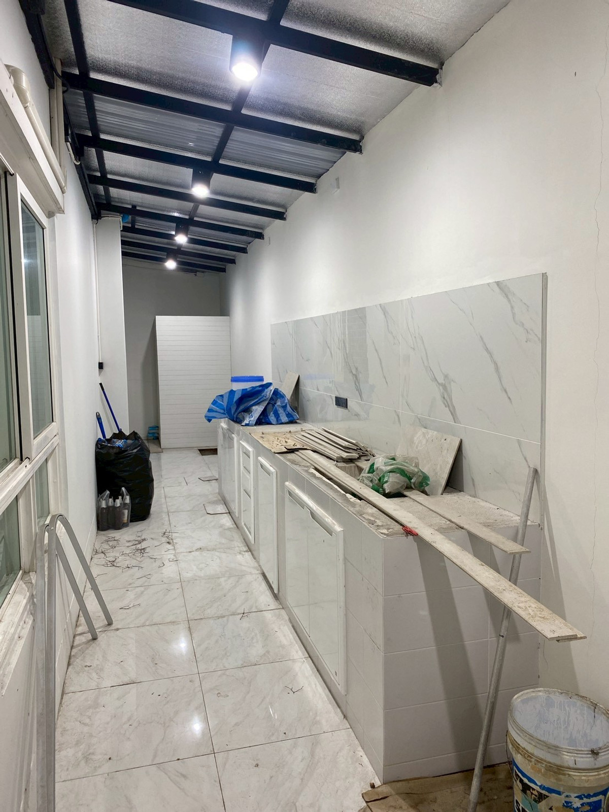 For RentNonthaburi, Bang Yai, Bangbuathong : 💕 Semi-detached house for rent, Q District Westgate project 💕 Beautiful house, ready to move in, complete with functions, suitable for both living and making a home office.