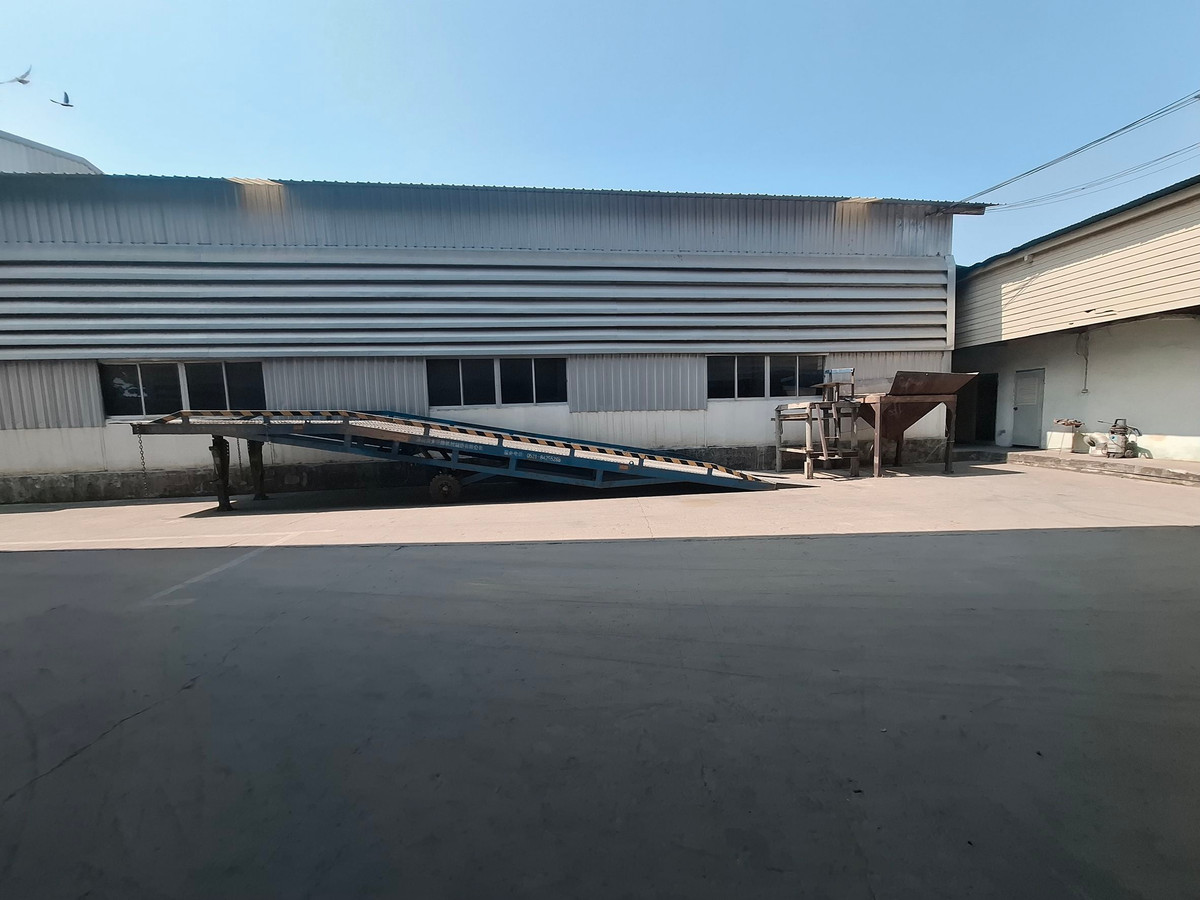 ขายโกดังพัทยา บางแสน ชลบุรี สัตหีบ : อาคารโกดัง พร้อมสิ่งปลูกสร้าง ซอย ชากยายจีน ถนน ทุ่งศุขลา ตำบล ทุ่งสขลา อำเภอศรีราชา ชลบุรี ⚡ราคาถูก! 25,000,000 บาท⚡