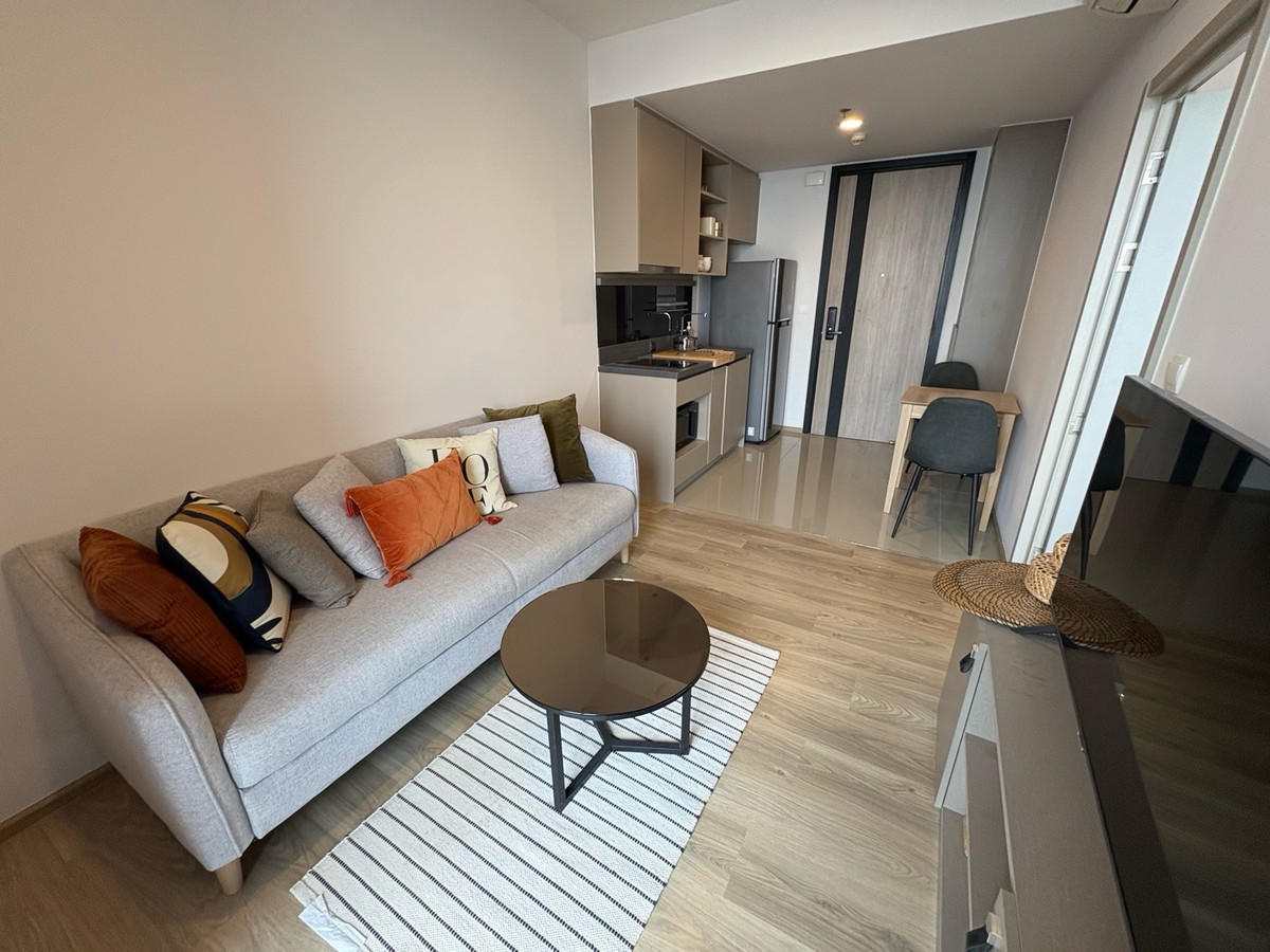 ให้เช่าคอนโดสุขุมวิท อโศก ทองหล่อ : 🔥Rent 1BR🔥35sqm🔥Floor27🔥22,000/month