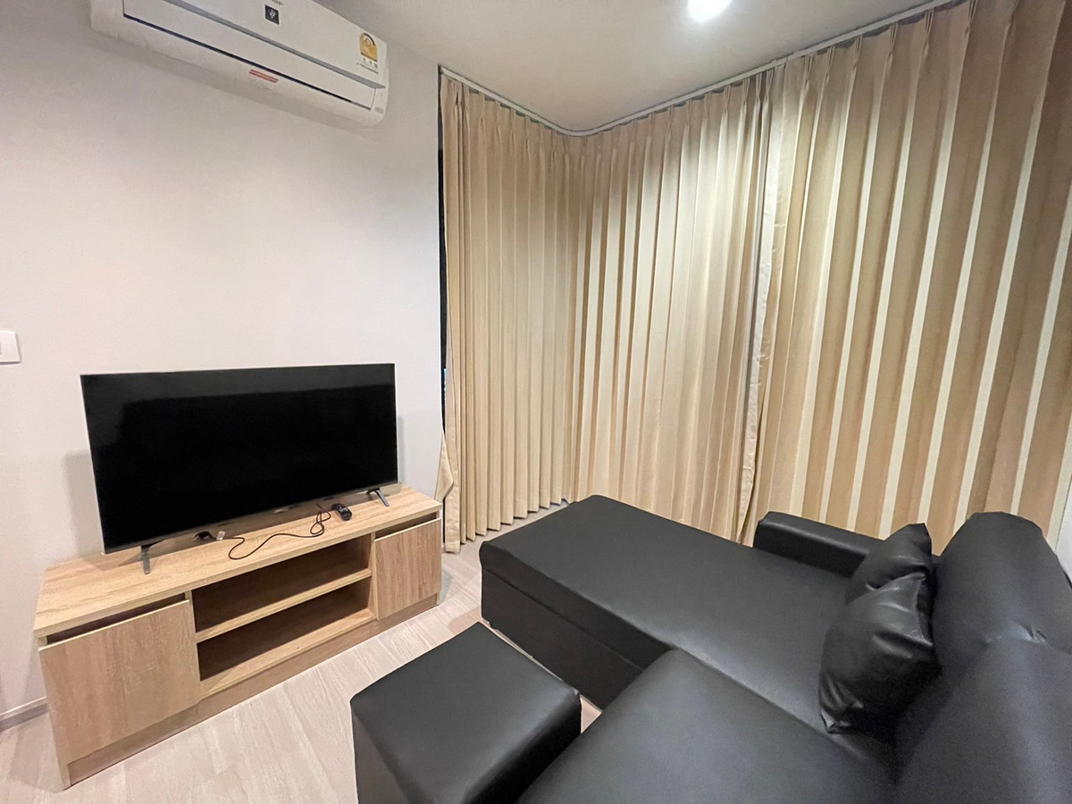 For RentCondoThaphra, Talat Phlu, Wutthakat : Life Sathorn SIerra, beautiful room, size 40 sq m. 1 bedroom Plus, available for rent, please inquire.