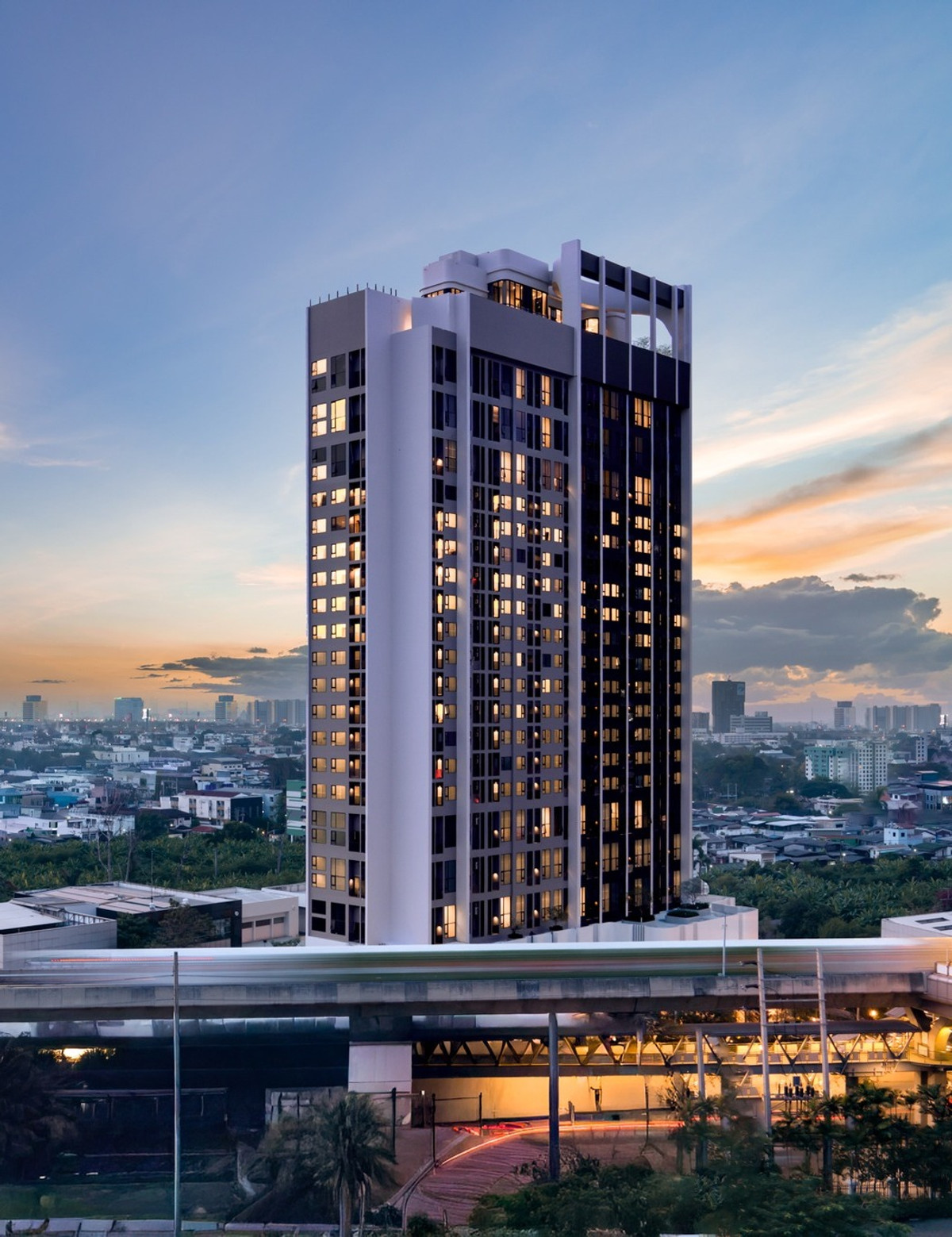 For SaleCondoKasetsart, Ratchayothin : [0 meters to BTS!] Condo for sale COBE Kaset-Sripatum, new room, Studio, high floor, beautiful view, fully furnished, ready to move in 24 hours!