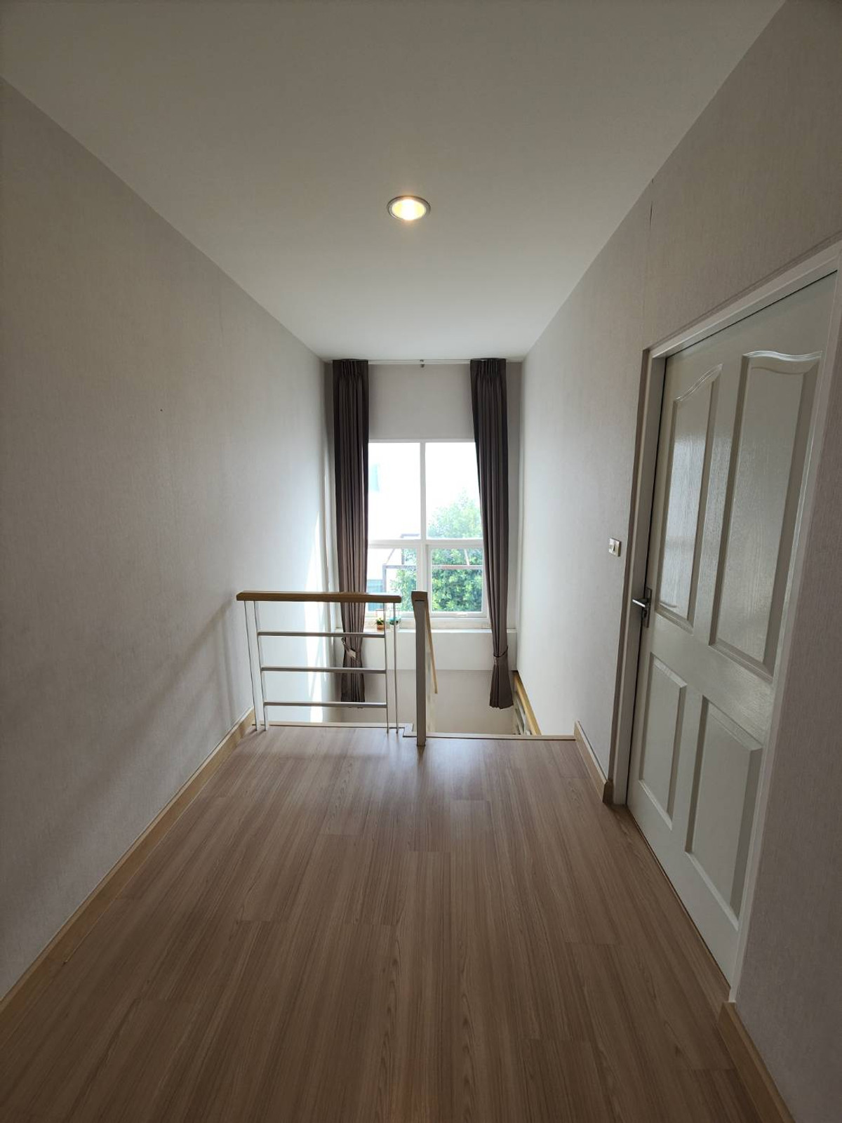 ให้เช่าทาวน์โฮมนวมินทร์ รามอินทรา : ให้เช่าทาวน์โฮม กรีนิช รามอินทรา ใกล้ สวนสยามอะเมซิ่งพาร์ค เพียง 5 นาที