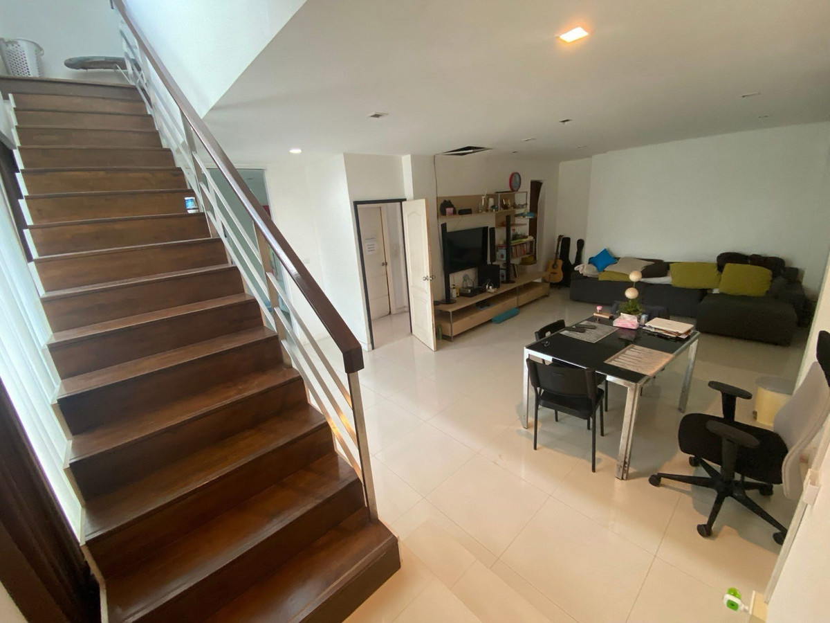 For RentVipawadee, Don Mueang, Lak Si : Beautifully decorated 3-story house for rent in Don Mueang-Vibhavadi area, near Zeer Rangsit, only 1.4 km.