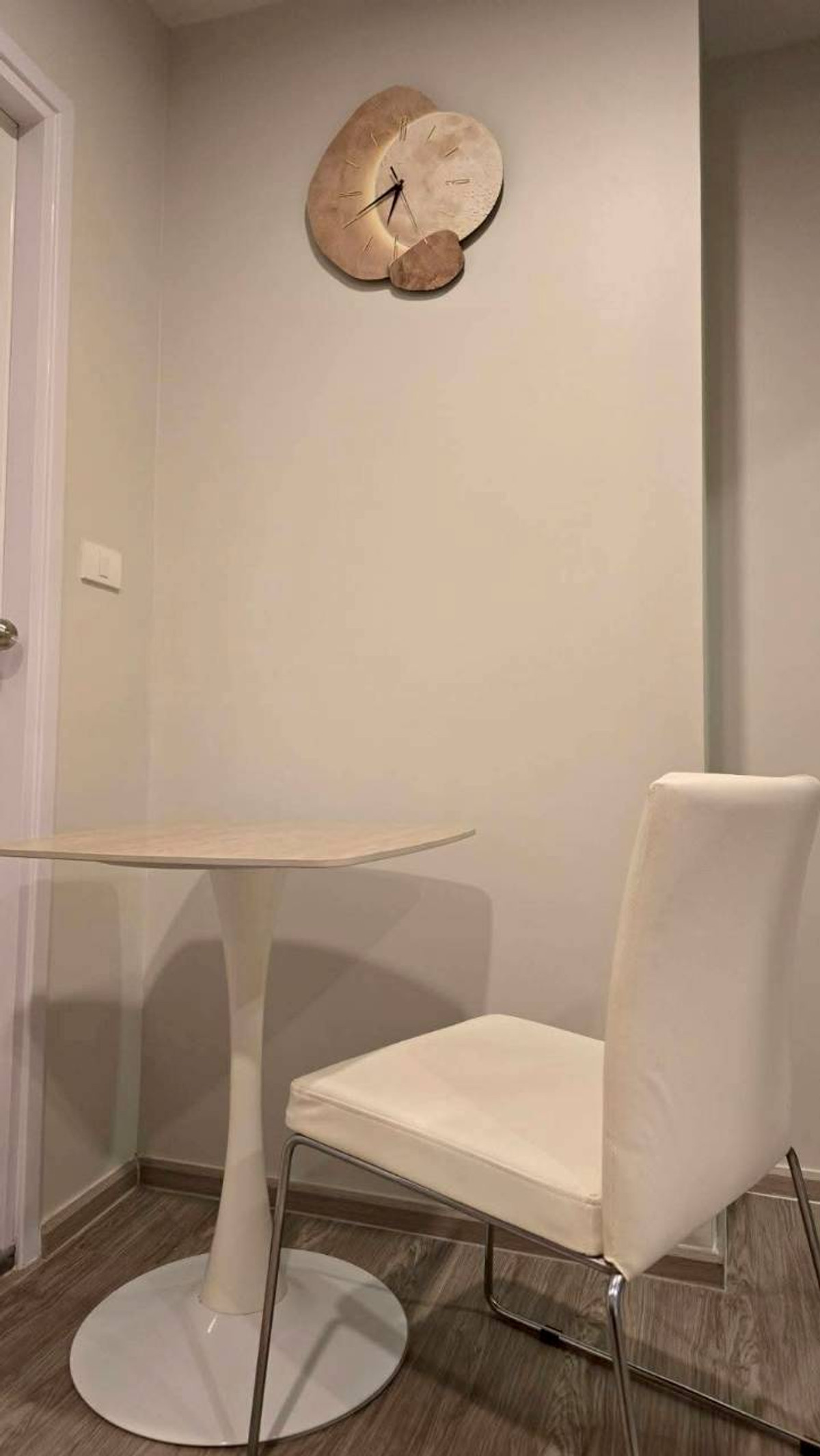 ให้เช่าคอนโดบางนา แบริ่ง ลาซาล : ✅ REGBN137 ✅ Line : @p2nproperty