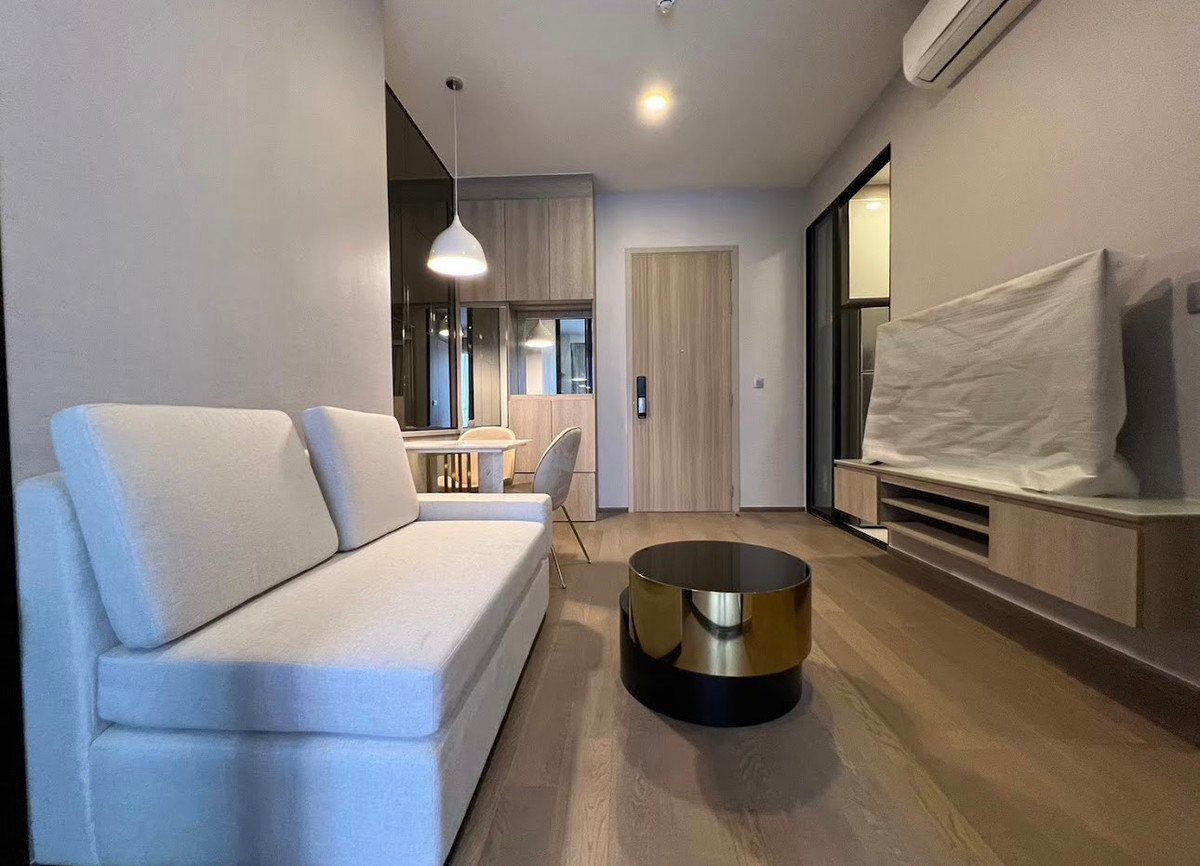 For RentCondoRatchathewi,Phayathai : 🔥Best price🔥Park Origin phayathai 35 Sqm 1BedPlus 32,000 only🔥If interested, contact Putter 0928895628 line:plustor_ss💫