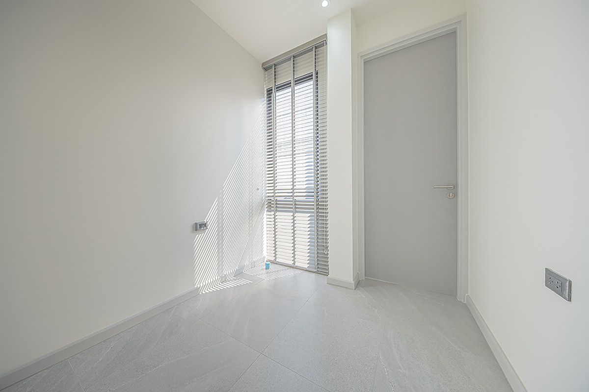 ขายบ้านโชคชัย4 ลาดพร้าว71 : [ขาย] ✨ บ้านเดี่ยว 3 ชั้น สไตล์ Modern Luxury พรีเมียมที่สุดในลาดพร้าว 101 | Feel Town ✨ แต่งครบ พร้อมลากกระเป๋าเข้าอยู่! เพียง 13.99 ล้าน (Rare Item มีเพียง 9 หลังในโครงการ!)